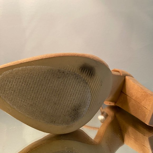 Aldo Shoes - Picture 2 of 7